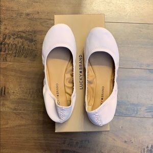 Lucky Brand Flats - Color Peach Whip